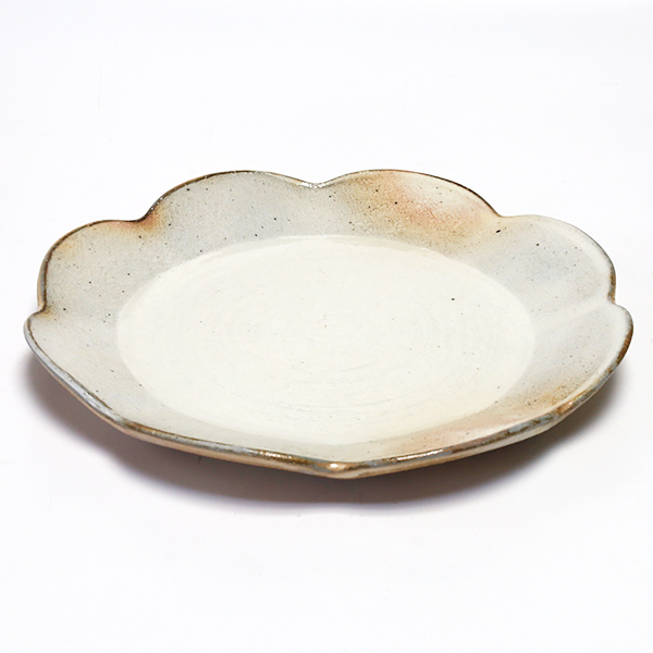 古谷製陶所　渕荒粉引 輪花皿 中